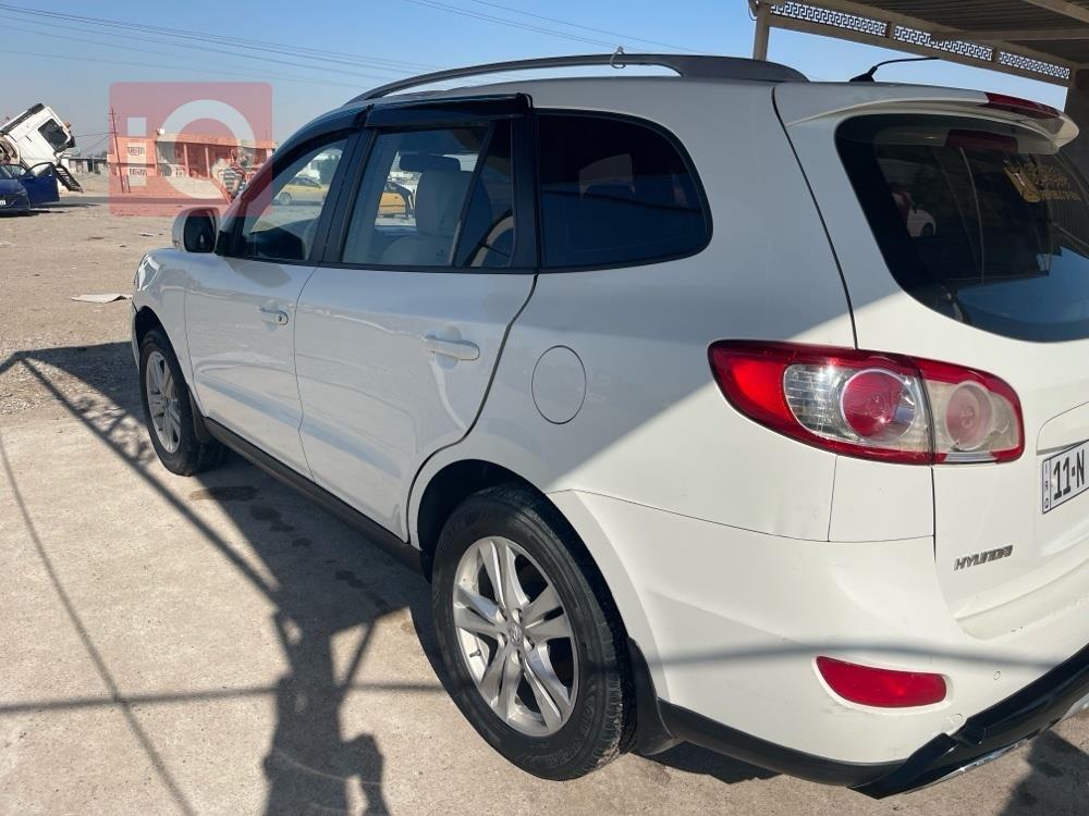 هيونداي سانتافي